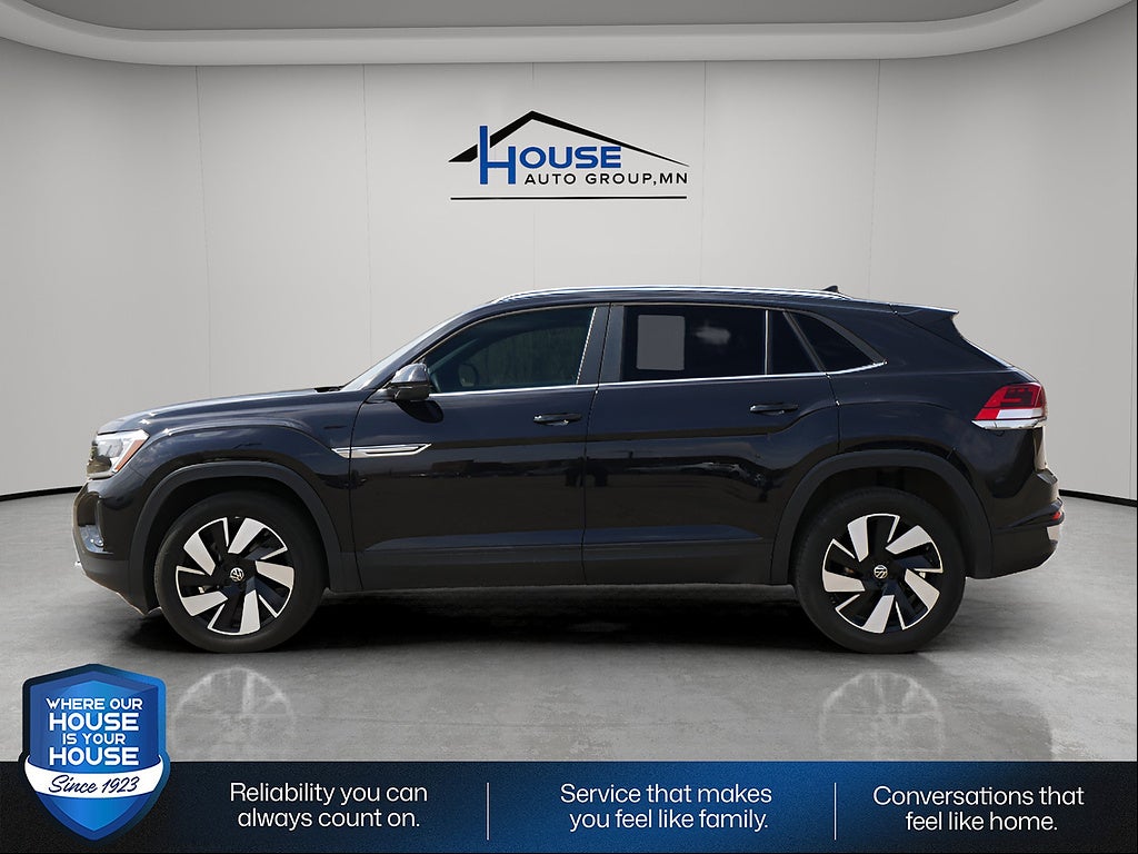 2025 Volkswagen Atlas Cross Sport SE 4Motion