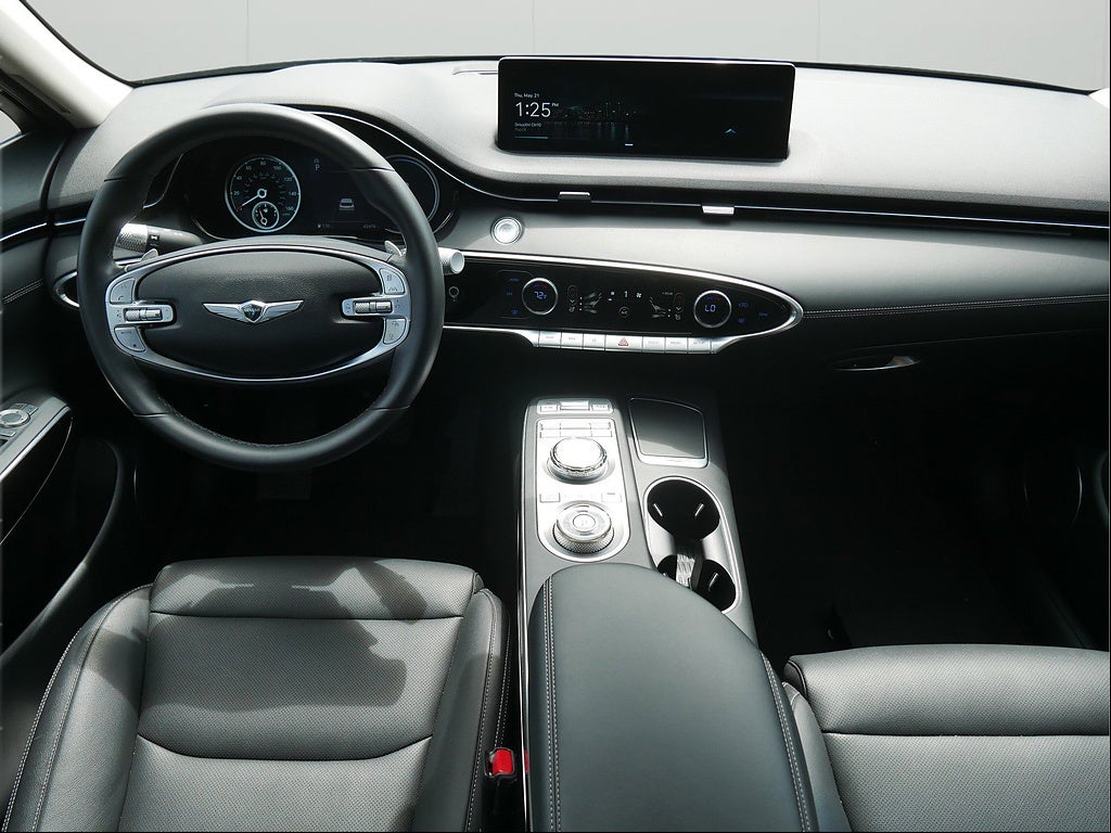 2025 Genesis GV70 2.5T Standard