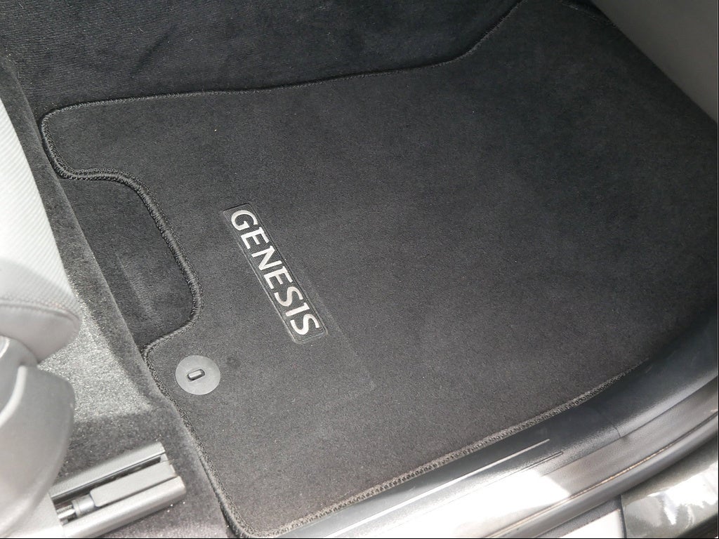 2025 Genesis GV70 2.5T Standard