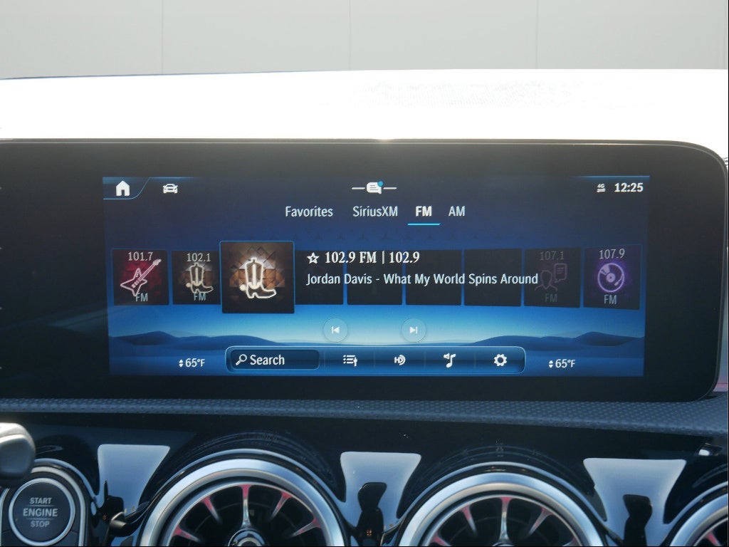 2025 Mercedes-Benz CLA 250 CLA 250 4MATIC®