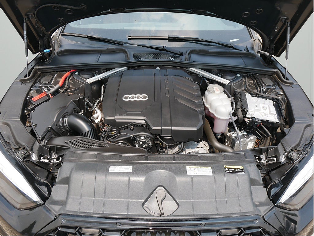 2025 Audi A5 Sportback quattro S line Premium 45 TFSI