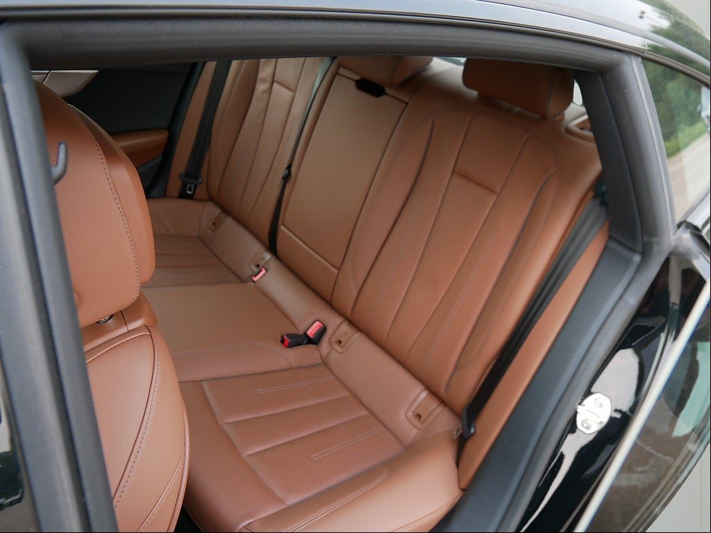 2025 Audi A5 Sportback quattro S line Premium 45 TFSI