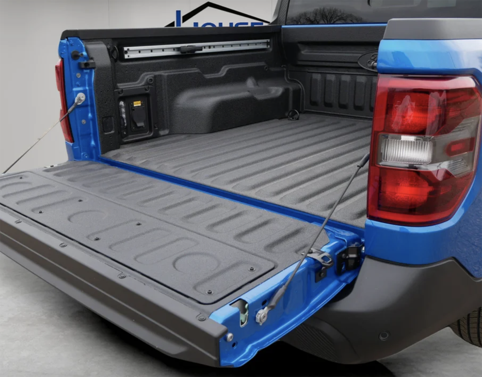 2026 Ford Maverick bed exterior